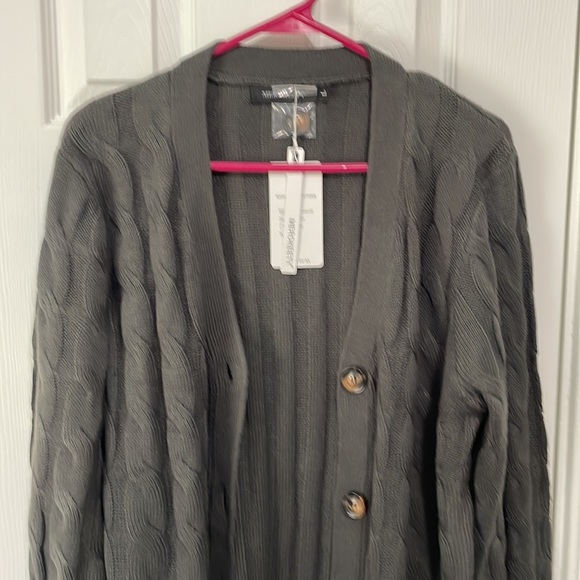 NWT oversized sweater cardigan - Picture 3 of 6